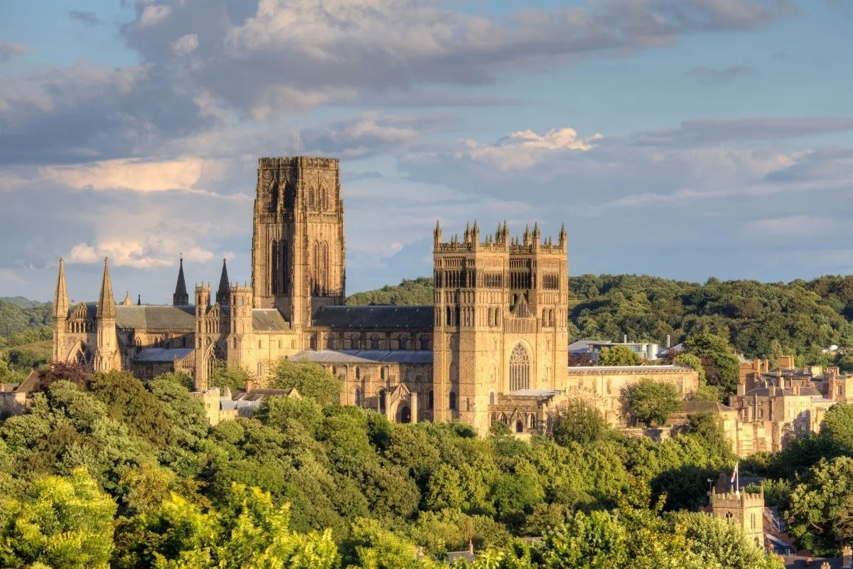 Die Kathedrale von Durham über der Altstadt