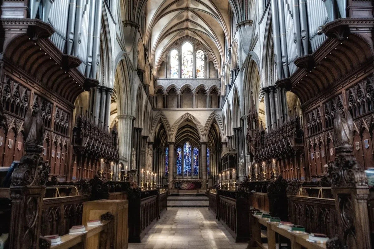Die Kathedrale von Salisbury mit dem höchsten Kirchturm Großbritanniens
