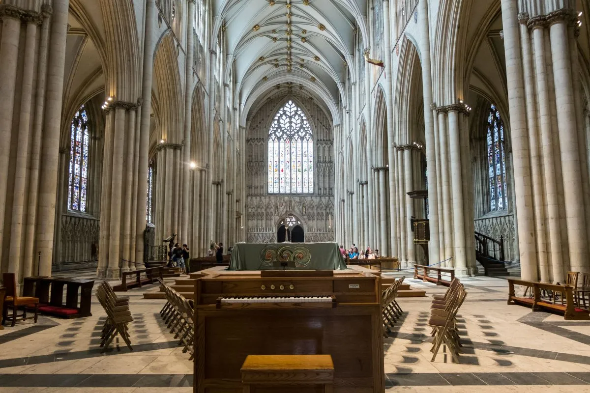Das York Minster über den Dächern der Altstadt von York
